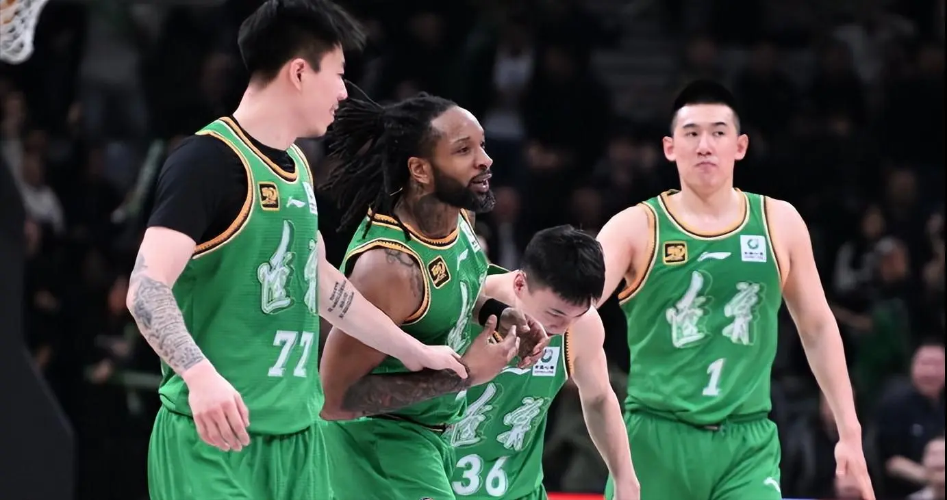 entit, 首轮打新疆, le